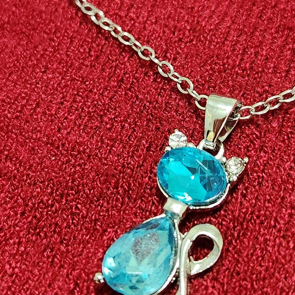925 sterling silver Necklace With Crystal Teardrop Blue Cute Cat Pendant